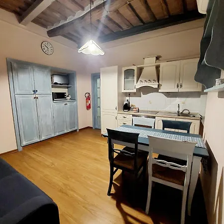 La Casina Di Silverio شقة ريو مارينا